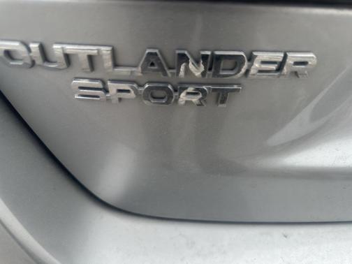 2025 Mitsubishi Outlander Sport S
