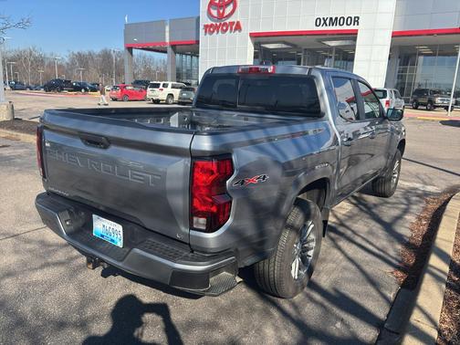2024 Chevrolet Colorado LT