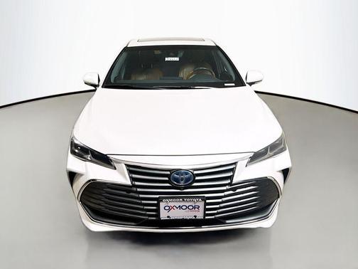 2019 Toyota Avalon Hybrid Limited
