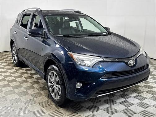 2017 Toyota RAV4 Platinum