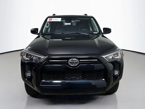 Midnight Black Metallic 2021 Toyota 4Runner SR5