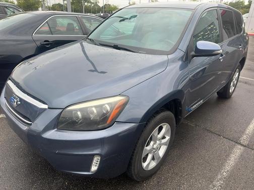 2014 Toyota RAV4 EV Base
