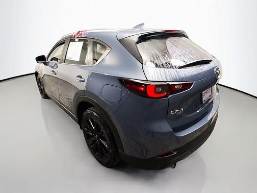 2022 Mazda CX-5 Carbon Edition