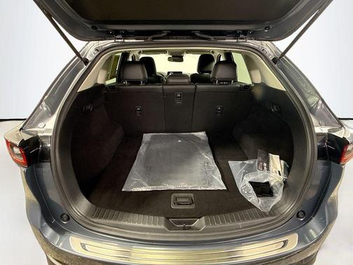 2023 Mazda CX-5 Carbon Edition