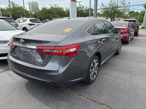 2016 Toyota Avalon Hybrid XLE Premium
