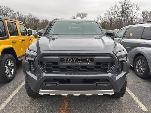 2026 Toyota Tacoma Hybrid Trailhunter