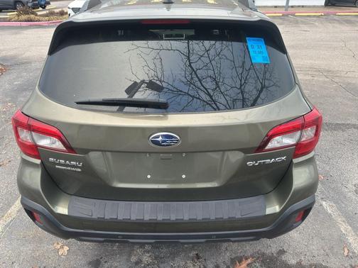 2019 Subaru Outback 2.5i Touring