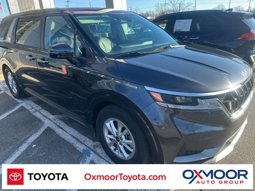 2023 Kia Carnival LX