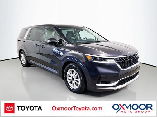 2023 Kia Carnival LX