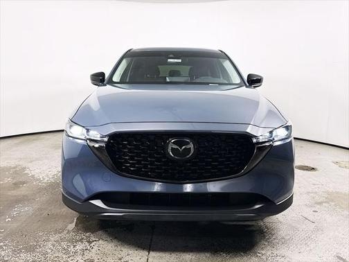 2022 Mazda CX-5 Carbon Edition