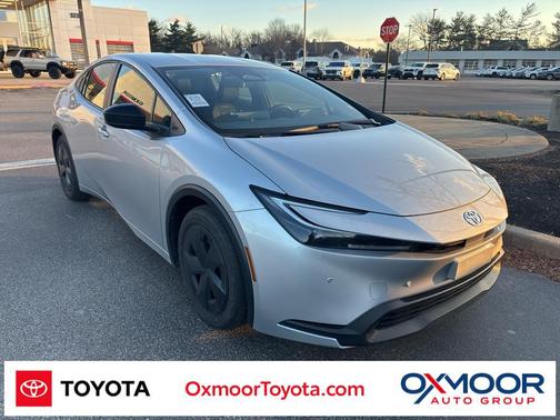 2025 Toyota Prius LE