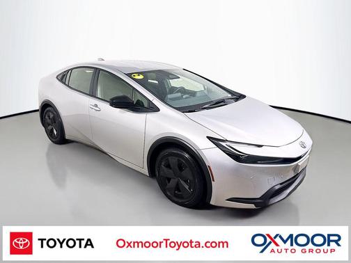 2025 Toyota Prius LE