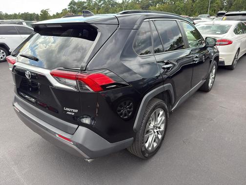 2021 Toyota RAV4 Limited