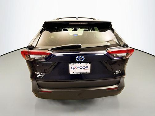 2023 Toyota RAV4 Hybrid XLE Premium