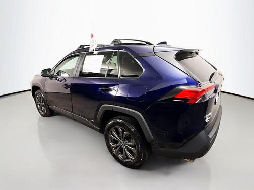 2023 Toyota RAV4 Hybrid XLE Premium