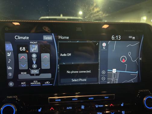 2022 Toyota Highlander Hybrid Platinum