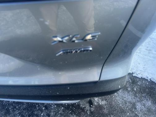 2025 Toyota Corolla Cross XLE