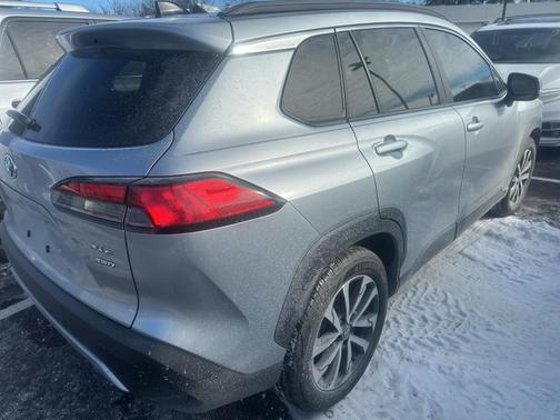 2025 Toyota Corolla Cross XLE