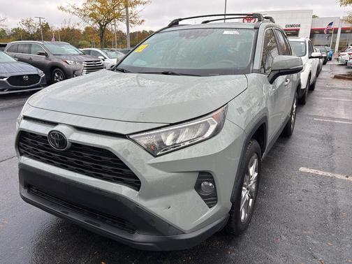 2020 Toyota RAV4 XLE Premium