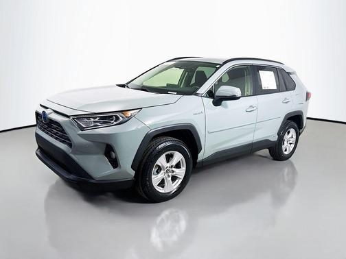 2019 Toyota RAV4 Hybrid XLE