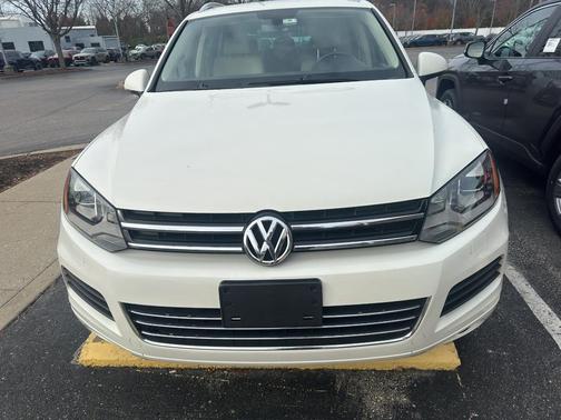 2011 Volkswagen Touareg TDI Sport