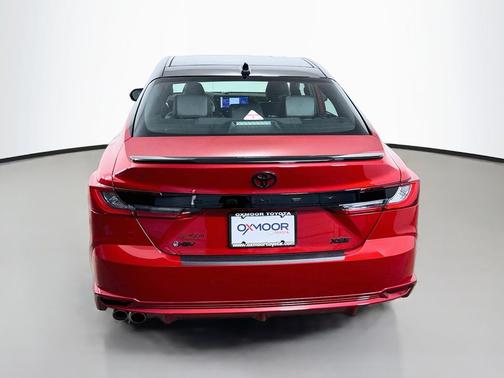 Supersonic Red w/Midnight Black Metallic Roof 2026 Toyota Camry XSE