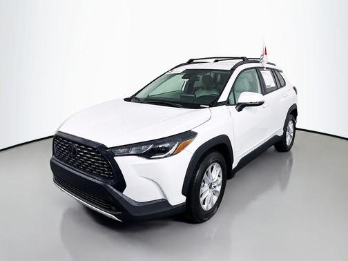 2022 Toyota Corolla Cross LE