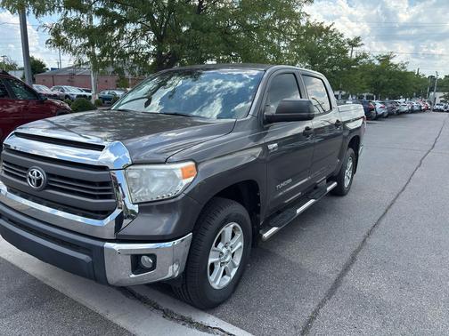 2015 Toyota Tundra SR5