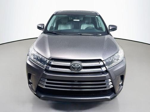 2019 Toyota Highlander Limited Platinum