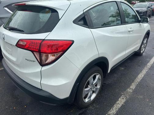 2016 Honda HR-V LX