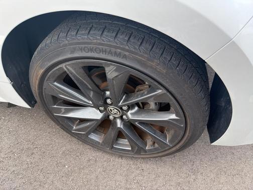 Wind Chill Pearl 2024 Toyota Corolla XSE