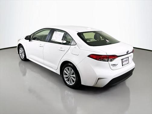 2024 Toyota Corolla Hybrid LE