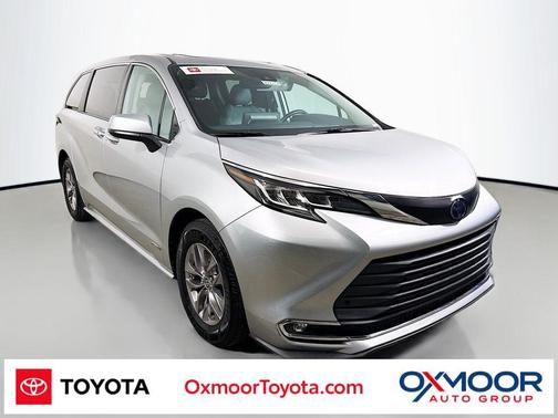2021 Toyota Sienna XLE 7 Passenger