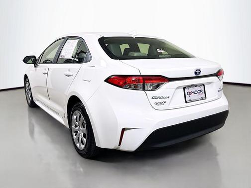 2024 Toyota Corolla Hybrid LE