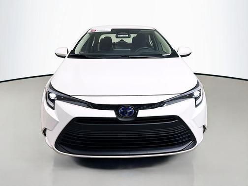 2024 Toyota Corolla Hybrid LE