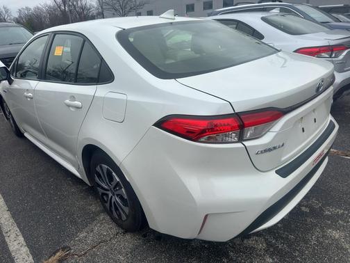 2021 Toyota Corolla Hybrid LE