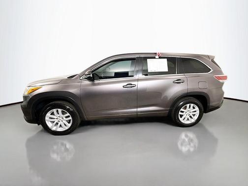 2015 Toyota Highlander LE
