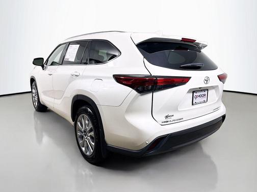 2021 Toyota Highlander Limited