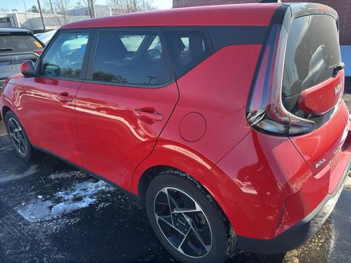 2023 Kia Soul EX