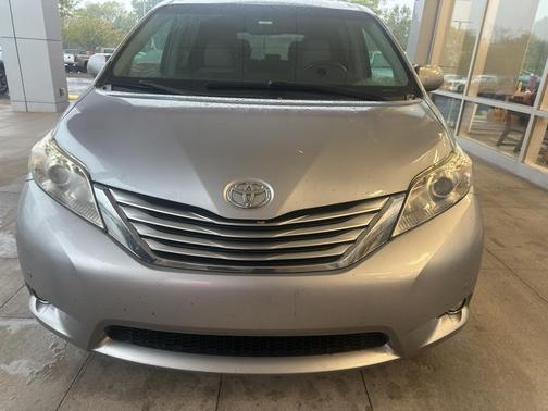 2012 Toyota Sienna Limited