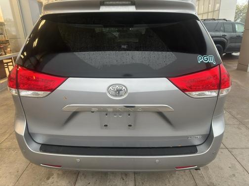 2012 Toyota Sienna Limited