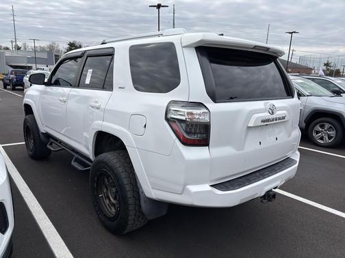 2016 Toyota 4Runner SR5
