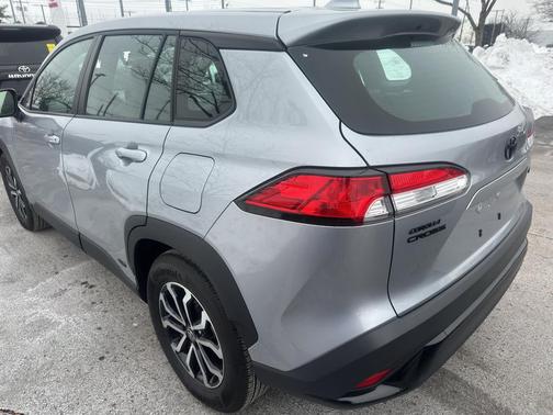 2024 Toyota Corolla Hybrid SE