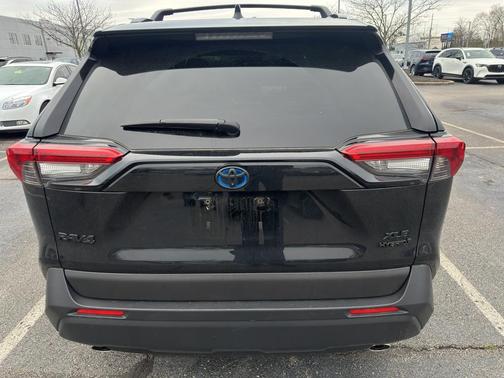 2024 Toyota RAV4 Hybrid XLE Premium