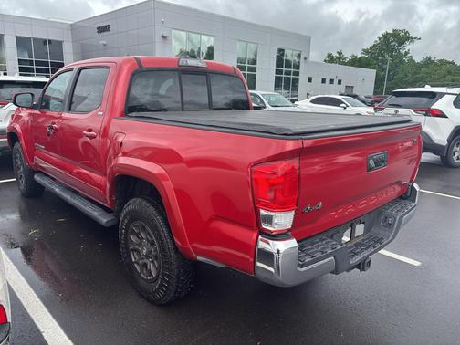 Barcelona Red Metallic 2017 Toyota Tacoma SR5