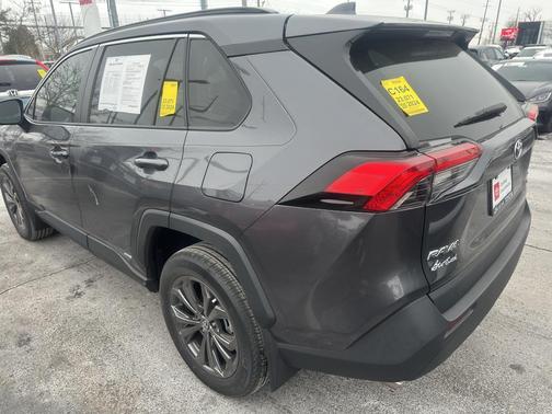 2024 Toyota RAV4 Hybrid XLE Premium