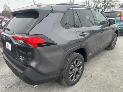 2024 Toyota RAV4 Hybrid XLE Premium