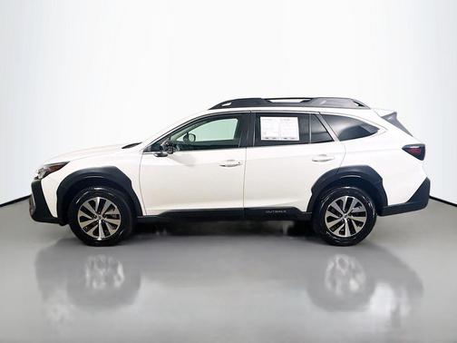 Crystal White Pearl 2023 Subaru Outback Premium
