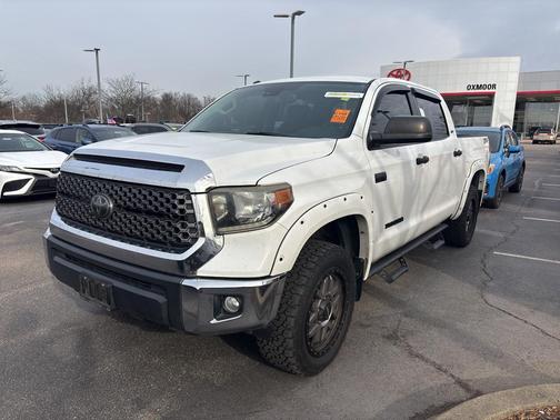 2018 Toyota Tundra SR5