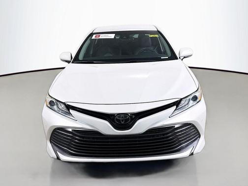 2018 Toyota Camry XLE